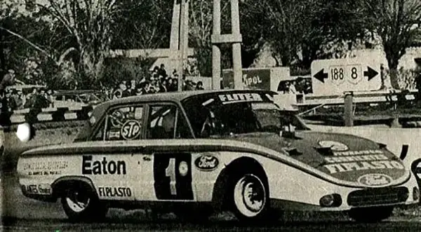 Héctor L. Gradassi